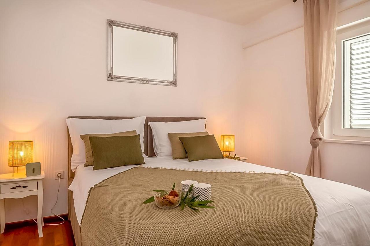 Apartments Matija Rogoznica  Zewnętrze zdjęcie